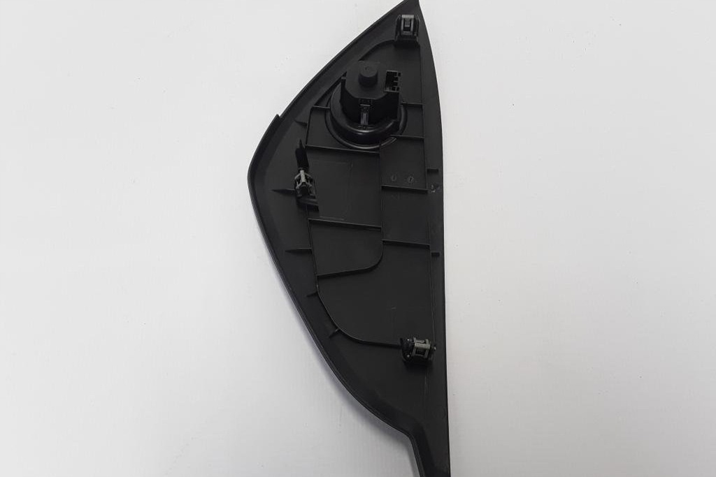 Alte părți interne Volvo XC90 II 31363987 2018 Product image