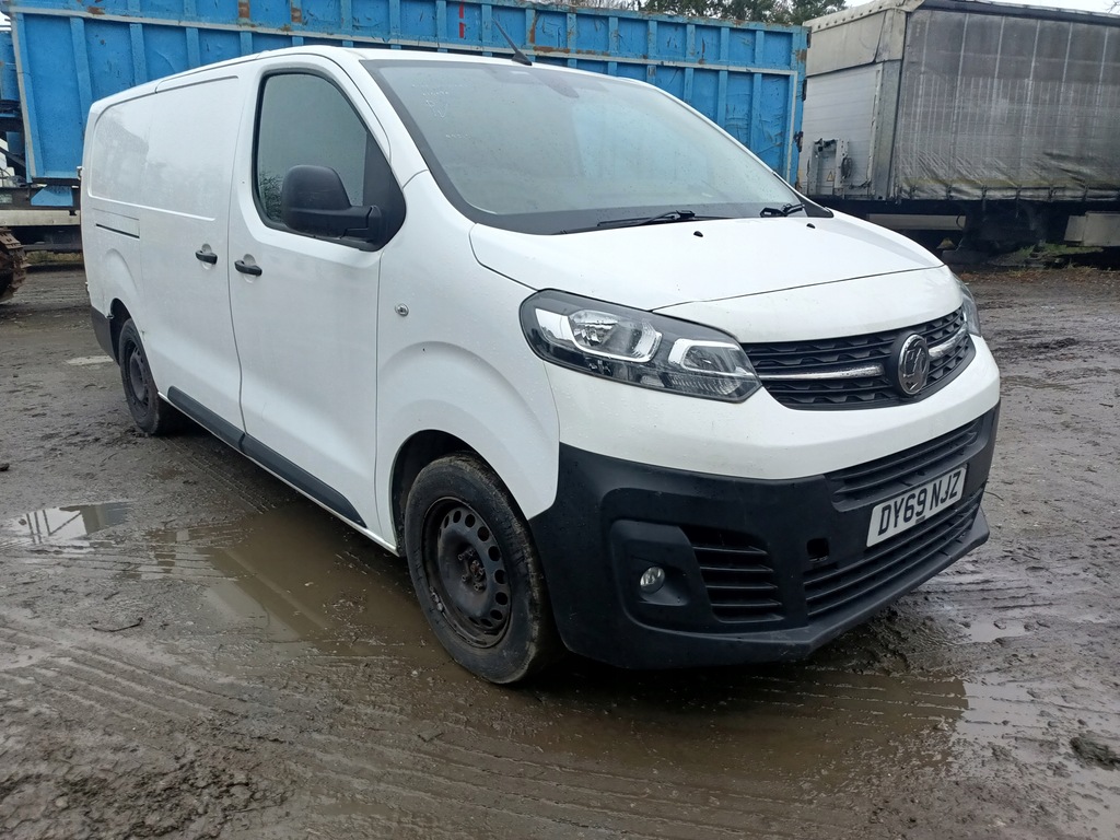 Vivaro C IV Peugeot Expert Fiat Scudo Toyota Proace Long L3 Rook Product image