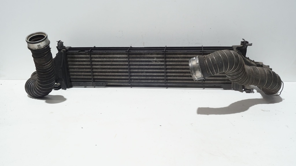 Intercooler de răcire cu aer Mercedes W203 A2035000500 Product image