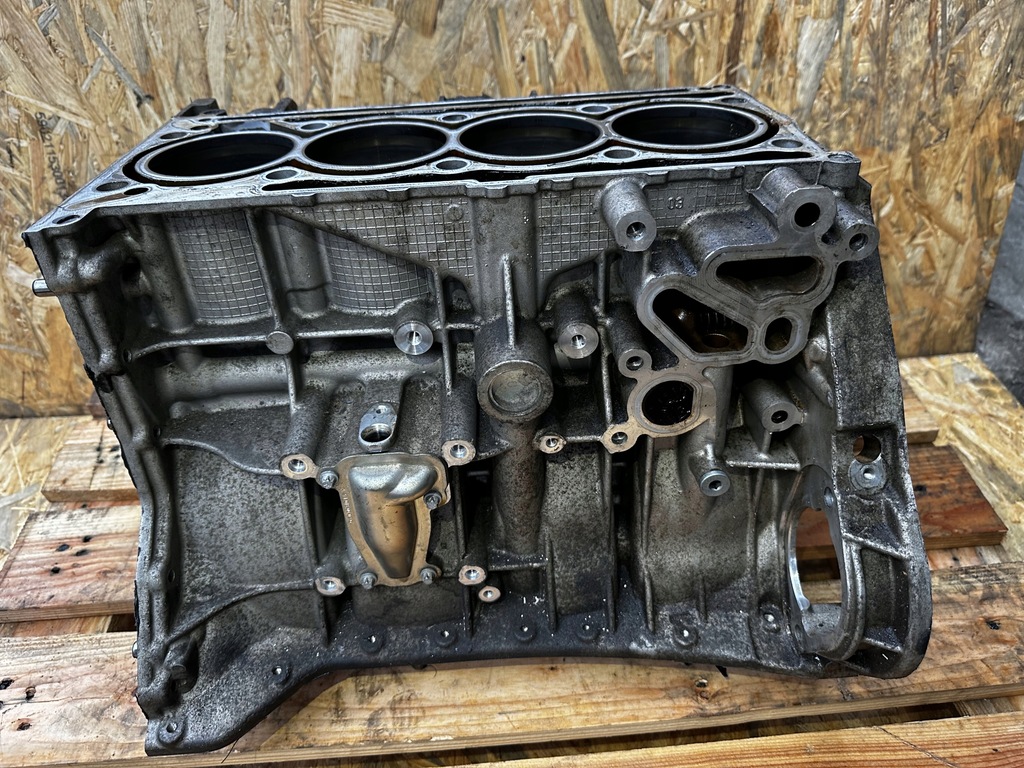 BLOC MOTOR PISTONI ARBORE INFERIOR MERCEDES 1.8 CGI 271 820 Product image