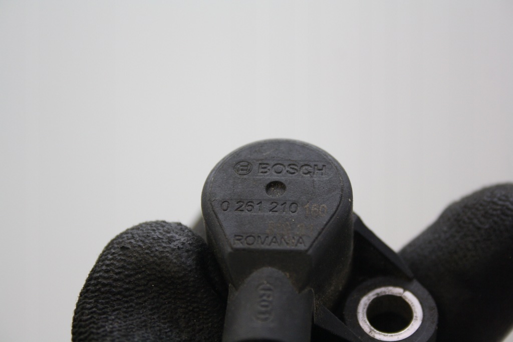 SENSOR POZIȚIE ARBORE ALFA ROMEO 147 156 1.6 1.8 2.0 T.SPARK 0261210160 Product image
