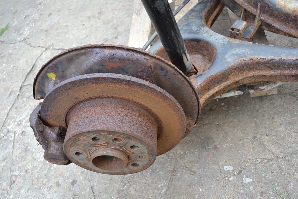 Mercedes W126 Carucior spate suspensie spate Product image