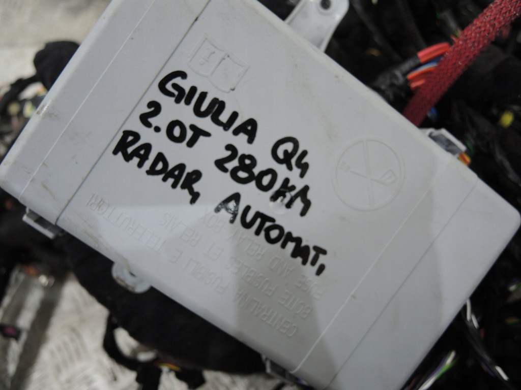 ALFA ROMEO GIULIA Q4 2.0T INSTALARE INTERIOARE Product image