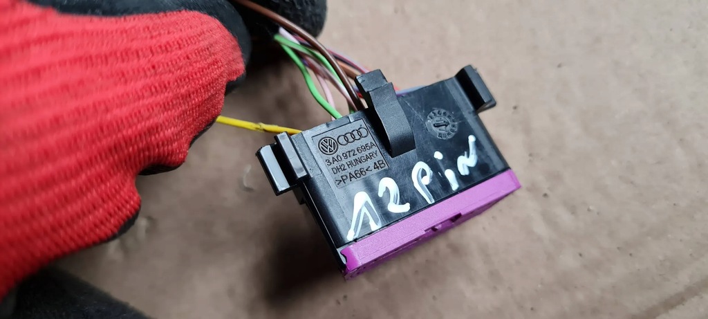 PRISE OBD PRISE A5 8W 3A0972695A A7 4G A4 B8 S4 B9 Q5 Q3 Product image