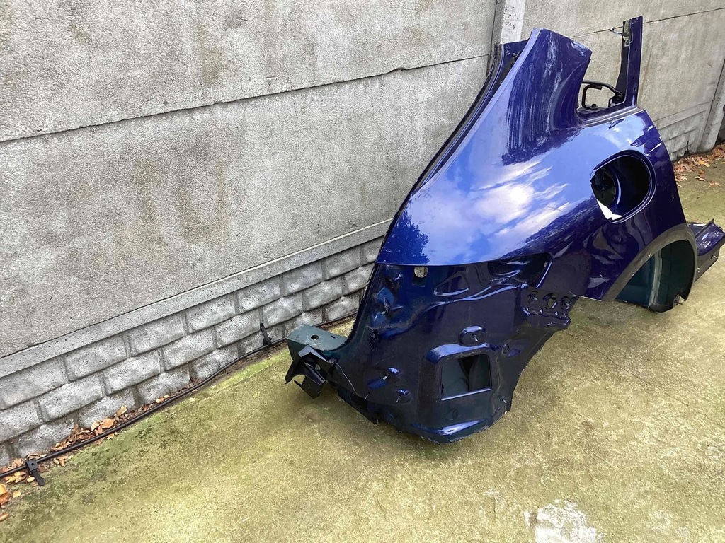 Sfertul din spate drept al Porsche Macan 95B 809030 YGRV Product image