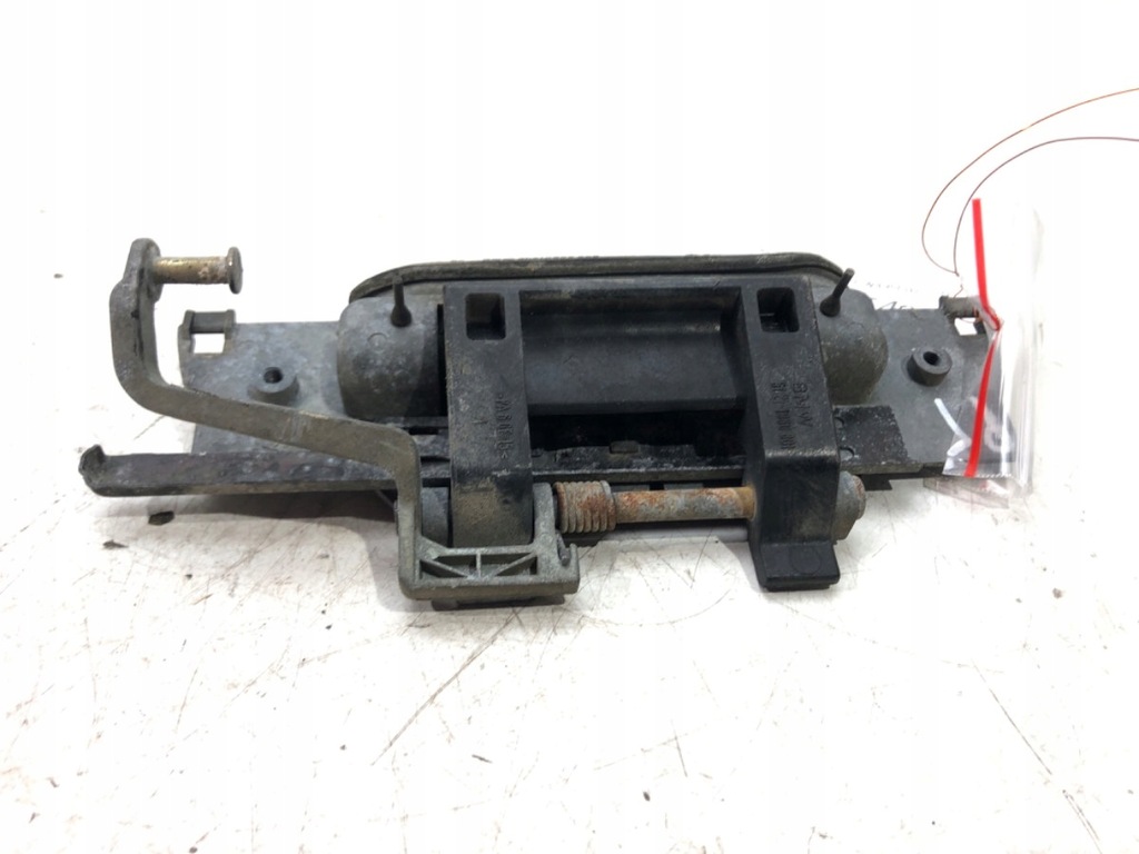 MÂNER EXTERIOR DREAPTA SPATE BMW E36 Sedan/Limuzină 90-98 Product image