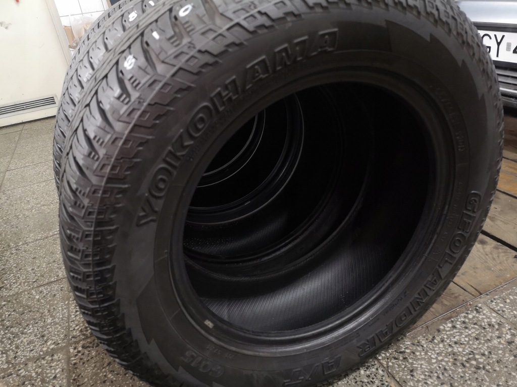 VARA 265/60/18 265/60R18 YOKOHAMA GEOLANDAR A/T 110H Product image