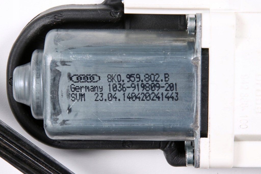 GEAM AUDI A8 D4 DREAPTA FATA 4H0837462B Product image