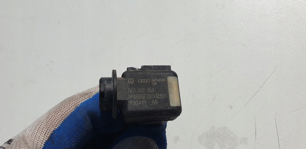 VW Passat B7 CC Golf VI Senzor calitate aer 5K0907659 Product image