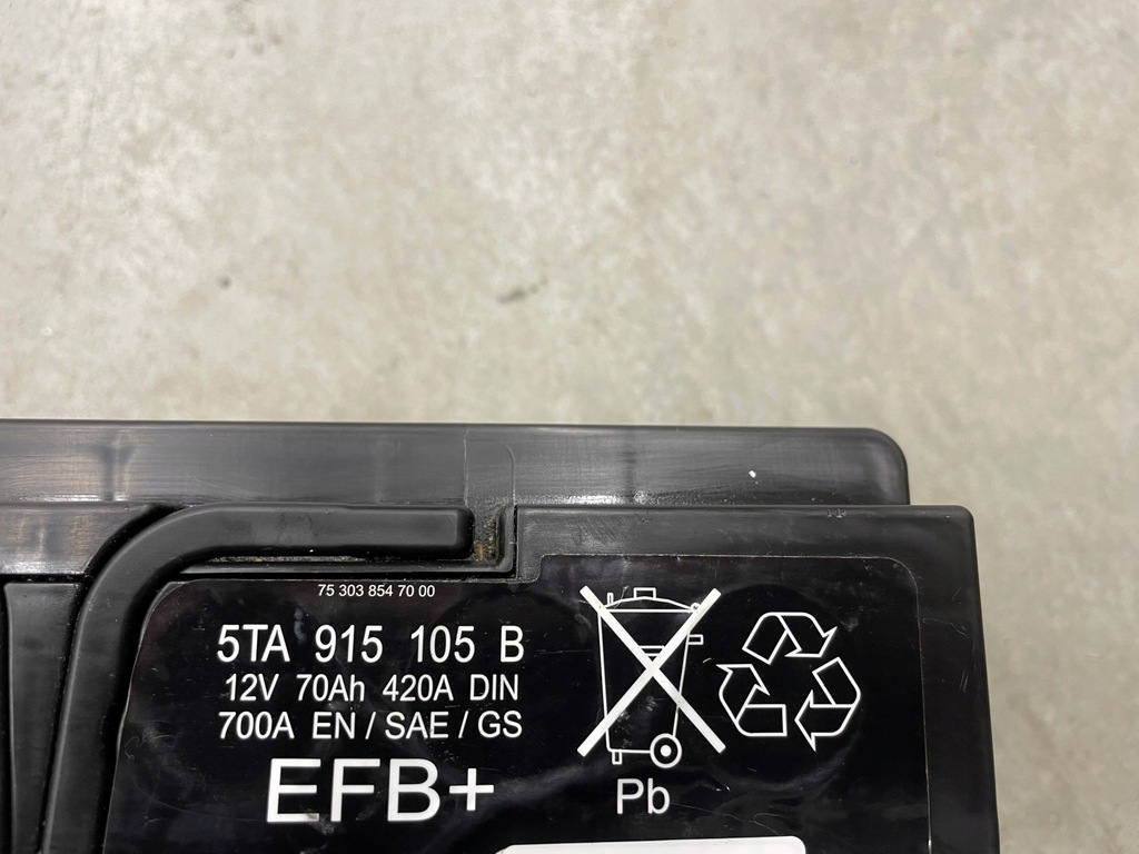 BATERIE VW AUDI SKODA 12V 70Ah 420A DIN EFB ORIGINALA Product image