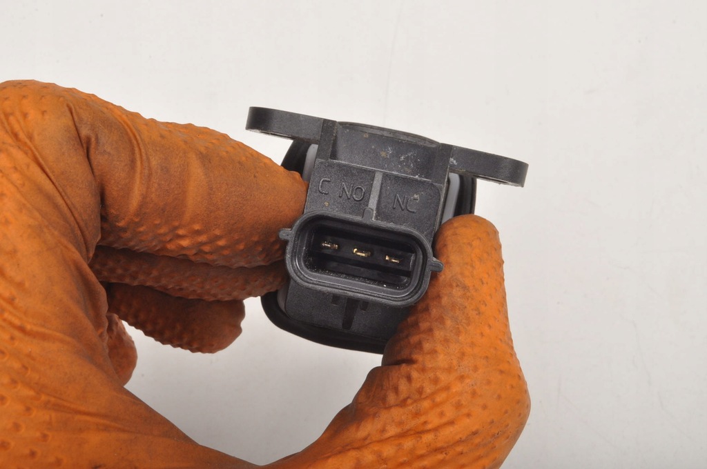 SENSOR DE IMPACT FERRARI CALIFORNIA 4.3 7790538 Product image
