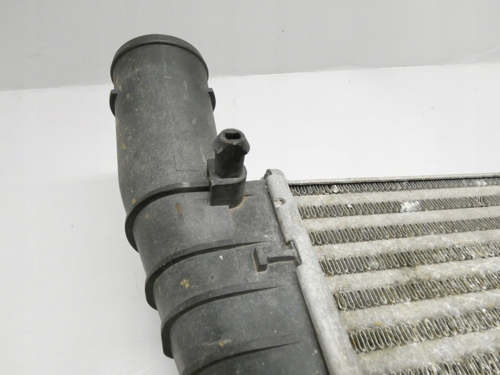 VW PASSAT B5 SKODA SUPERB SI INTERCOOLER DREAPTA 2.5 TDI 059145806 Product image