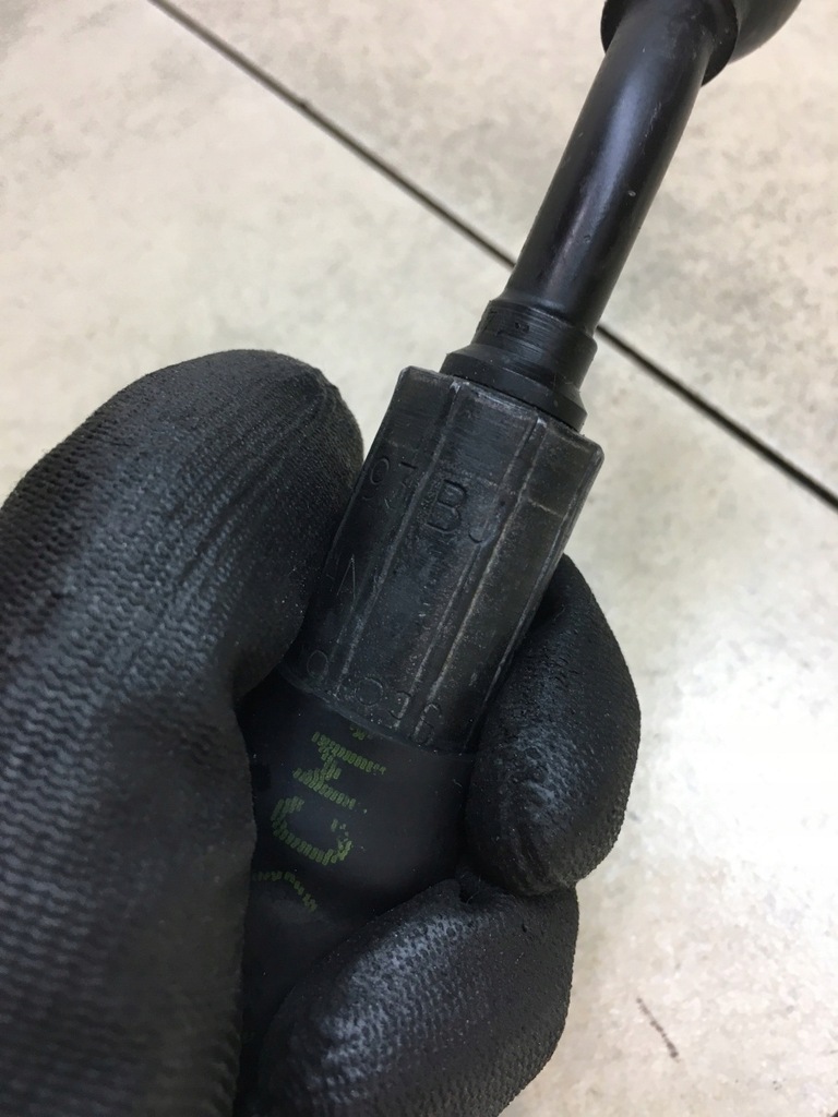 FURTUN DE ALIMENTARE PASSAT B5 1.9 TDI 8D1422893BJ Product image