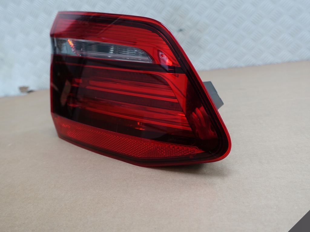 BMW 2 F45 LIFT LCI LED-URI ÎN HAYON L SAU P Product image