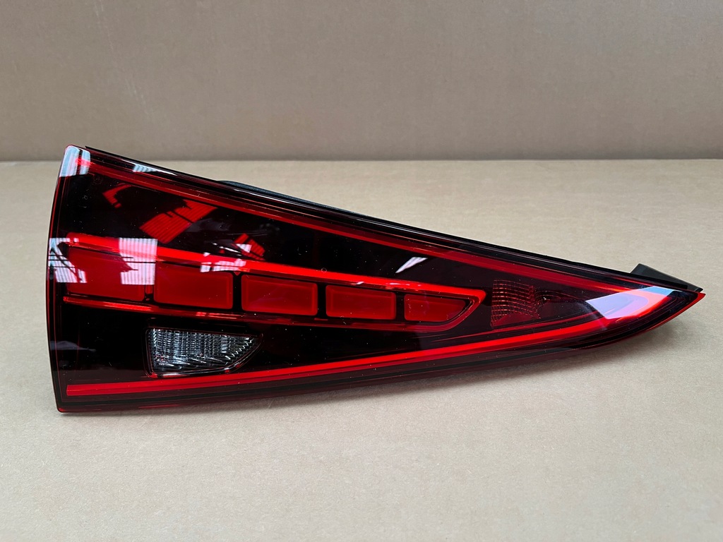 Mercedes C Class Combi 2021-2024 W206 Lămpi cu LED-uri lable Product image