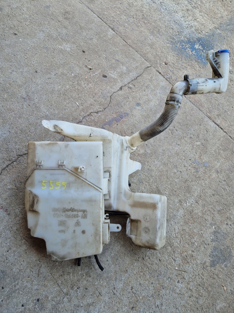 Rezervorul Ford Mondeo WASHER IV 6G9112A659AB Product image