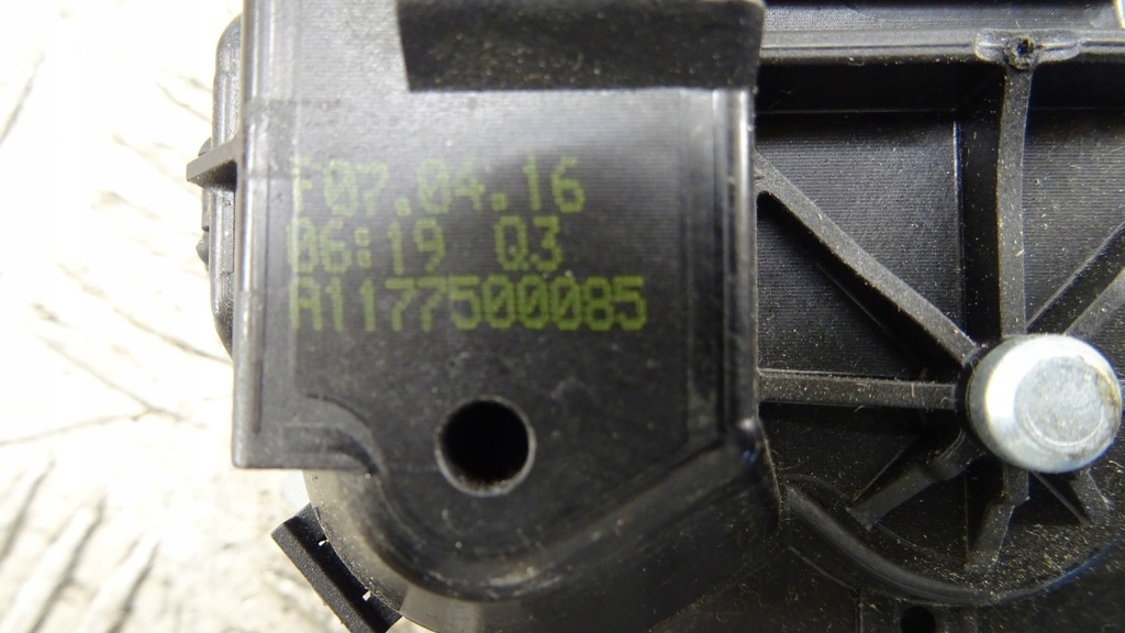 W205 W177 BLOCARE HAYON A1177500085 NR. M414 Product image
