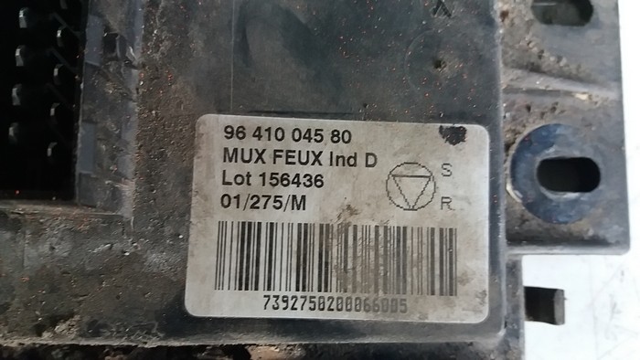PEUGEOT 607 MODUL MOTOR Aprindere 9641004580 Product image