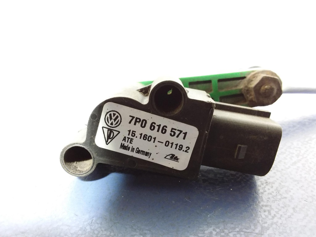 SENSOR DE NIVEL PORSCHE CAYENNE II 7P5 7P0616571 Product image