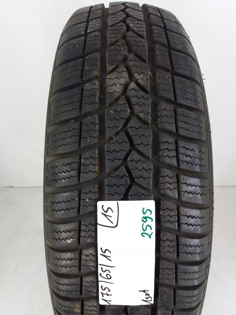 1x 175/65/15 175/65R15 Kormoran Snowpro B2 iarna Product image