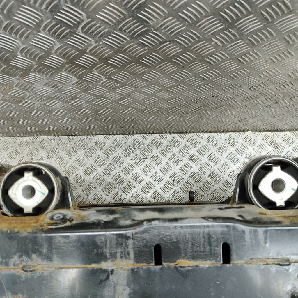 32268545 VOLVO Sanie spate Product image