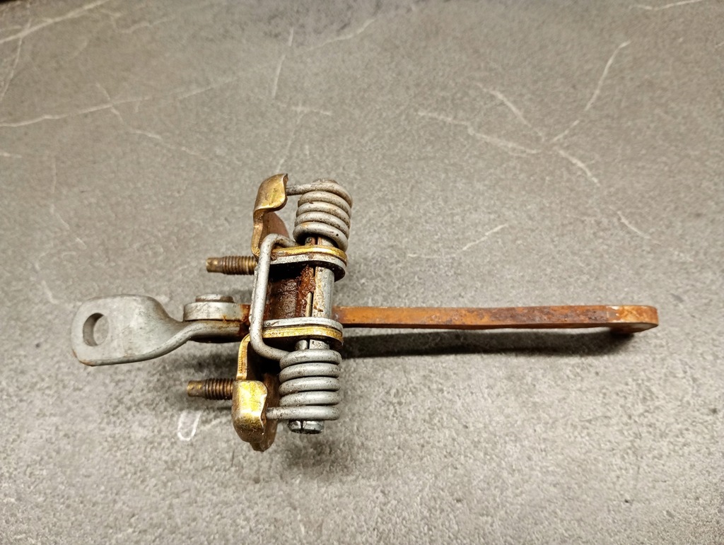 Limitatorul ușii Stânga Peugeot 307 Vagon stație Product image