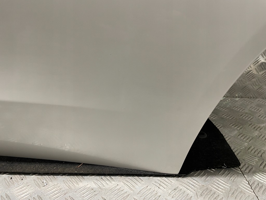 DRZWI LEWY TYŁ BMW X5 F15 A96 MINERALWEISS Product image