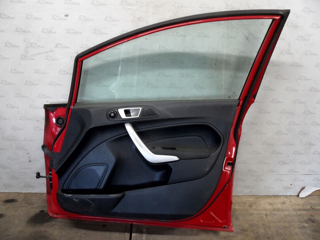 Ford Fiesta Mk7 VII 11R ușă în față Product image