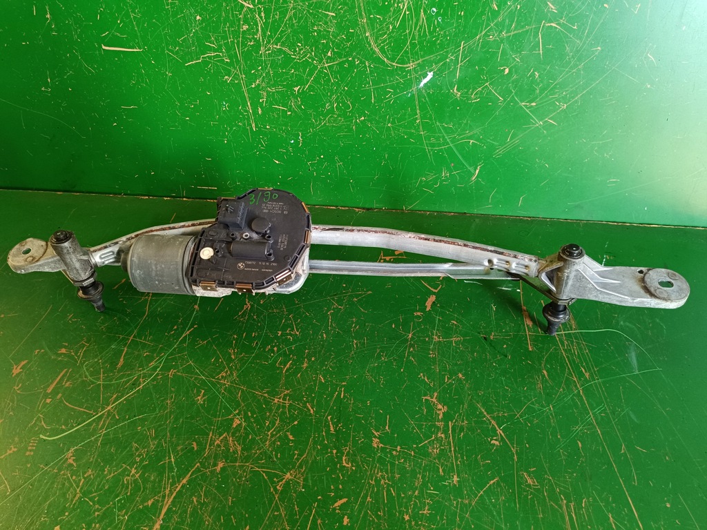 MECHANIZM WYCIERACZEK SILNICZEK BMW F10 F11 F01 97308772 1397220944 ANGLIK Product image