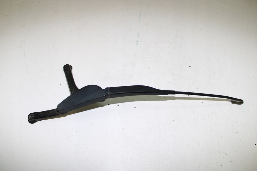 BRAT STERGATOR DREAPTA BMW E38 8352020 EUROPA Product image