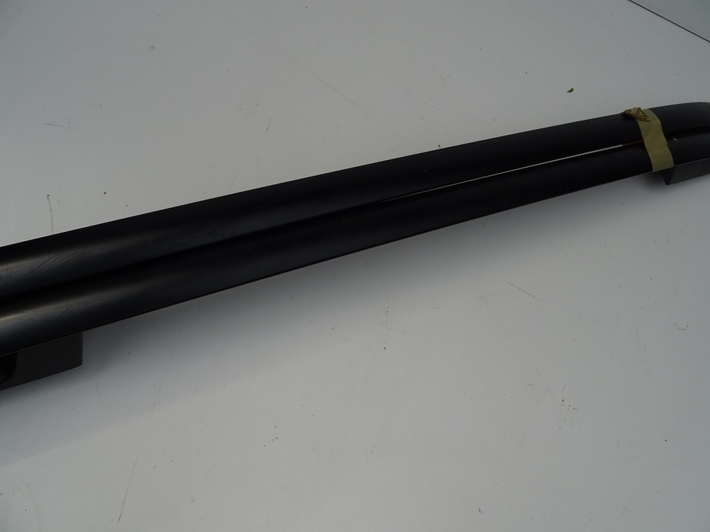 Sine de acoperiș Negru 7L6860026A Touareg 7L Lift Product image