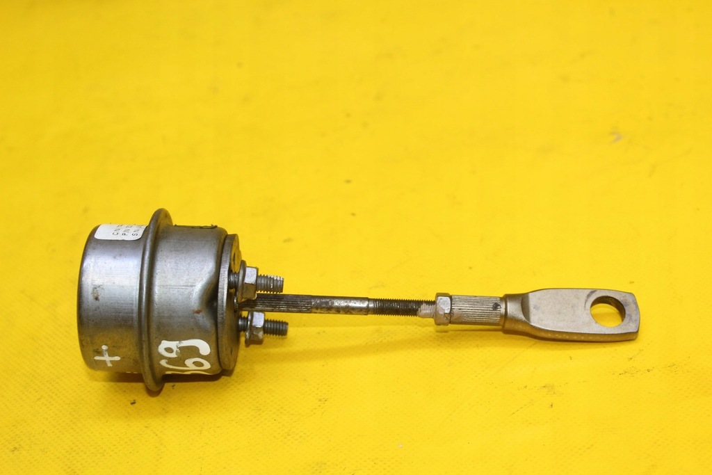 SUPPA PEAR TURBINA RENAULT CLIO IV MEGANE 1.2 TCE HRA2 144105784R Product image