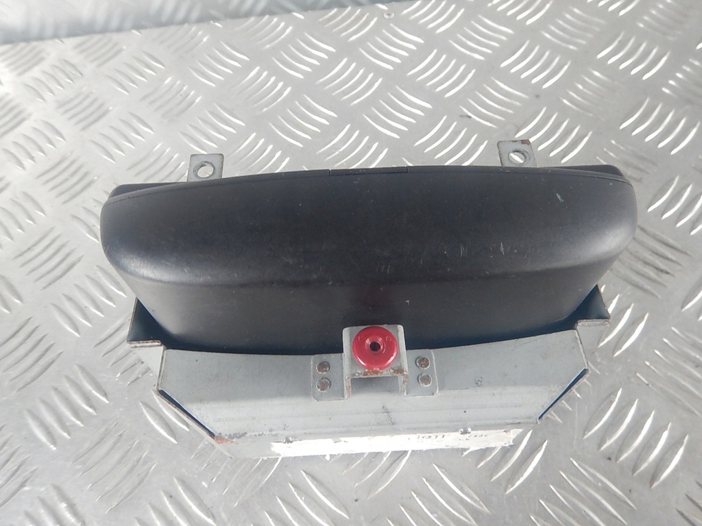 VOLVO S60 I V70 II XC70 LIFT ECRAN DISPLAY DVD 30656245 ORIGINAL Product image
