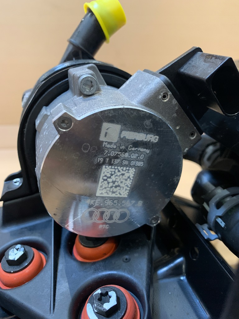 AUDI E-TRON MODUL DE RĂCIRE ​​POMPĂ DE APA DIFERENT 4KE965567B 4KE035916 27km Product image