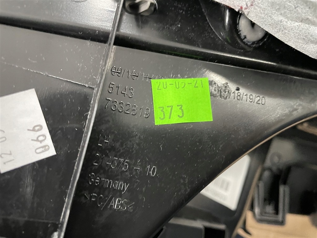 Pilon de plastic Capac portbagaj slănină stângă BMW F48 X1 Li Ridicați Product image