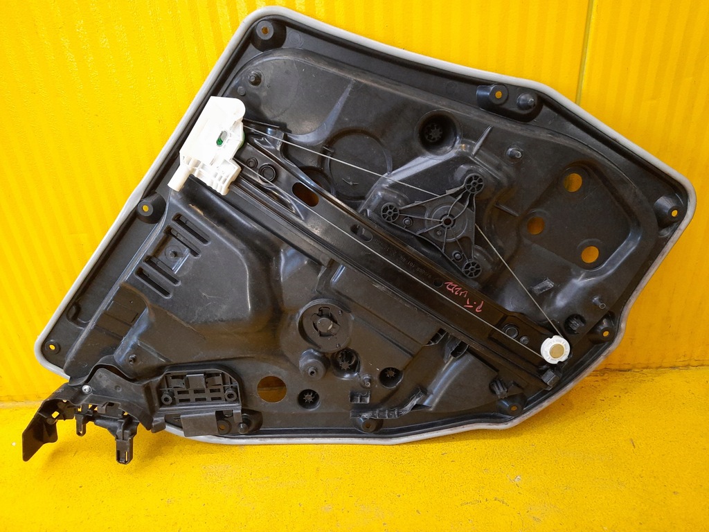 MERCEDES W222 COVER DOOR PLATE DREAPTA SPATE Product image