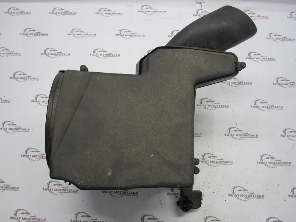 Ford Focus MK3 III 12R Carcasă cu filtru de aer AV61-9600-BF Product image