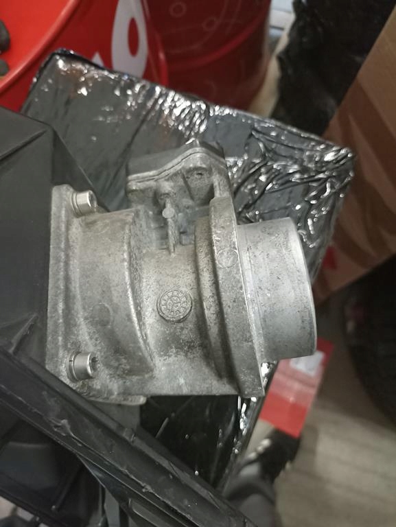 Debitmetru de aer Nissan Silvia S14 S15 200SX 22680-69F01 afh50-18a Product image