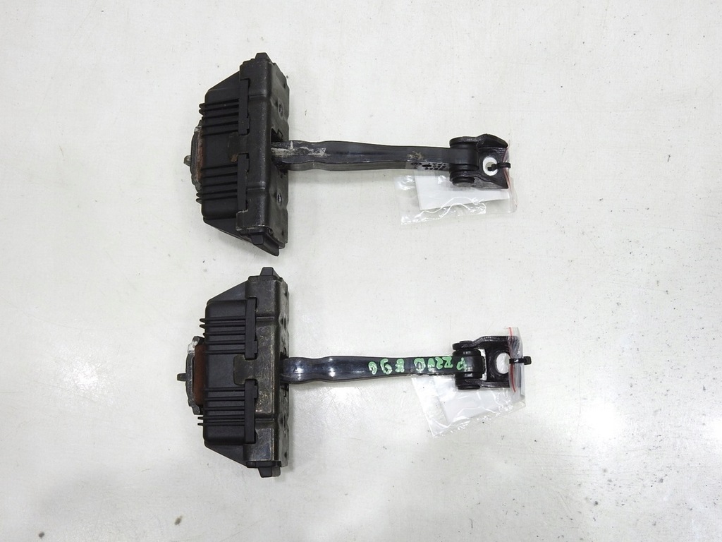 OPRITOR USI FATA BMW E90 7060189 Product image