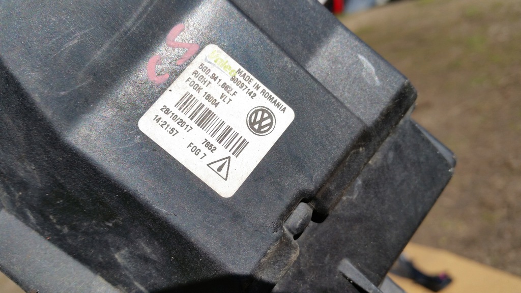VW Golf 7 VII ridicat halogen dreapta 5G0941662F Product image