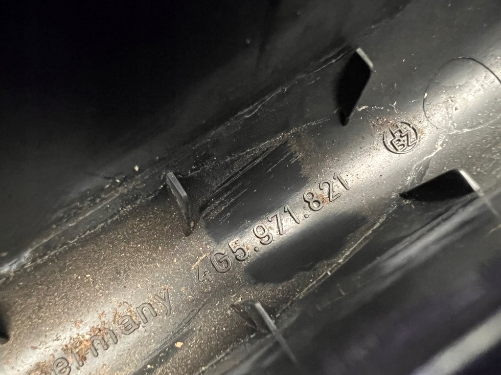 AUDI A6 C7 4G SEDAN CAPAC BAAMALA ROBINET STÂNGA 4G5971821 Product image