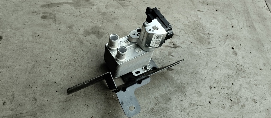 SCHIMBATOR DE CALDURA VW ID.3 CUPRA BORN 1EA816111B Product image
