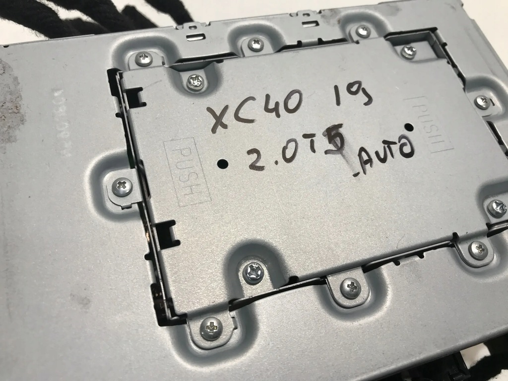 Volvo XC40 V60 S60 XC60 2020 RADIO NAVIGARE GPS 32247694 32247689 AA Product image