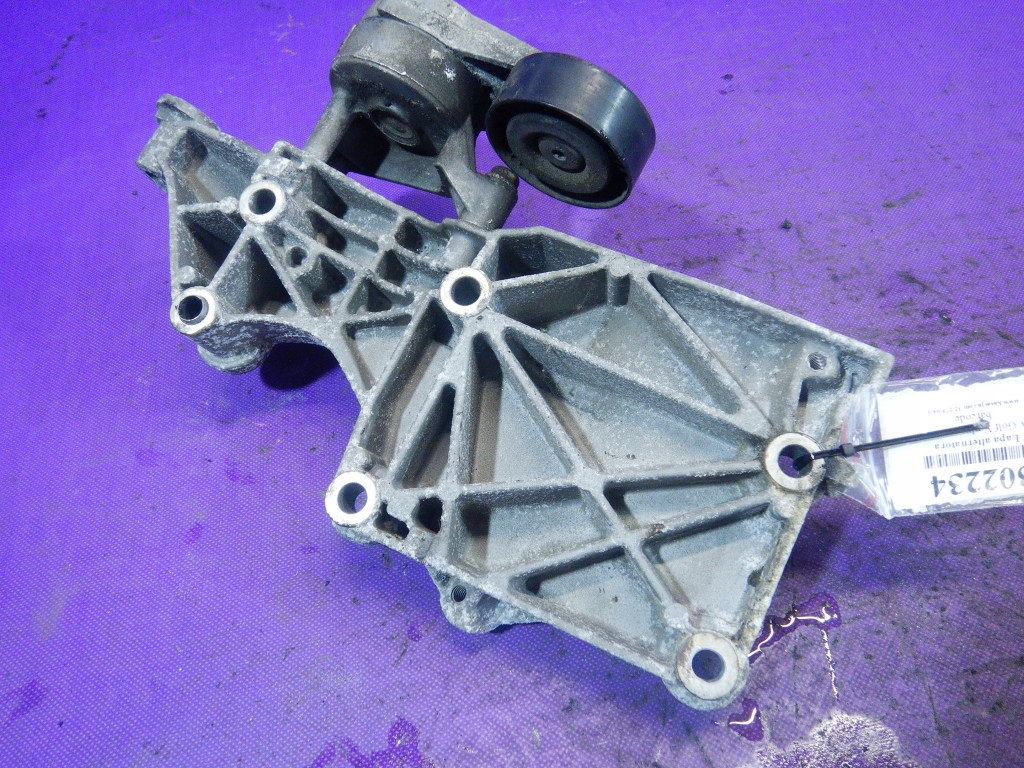 VW GOLF V PLUS 03-09 1.9 TDI ALTERNATOR PAW 03G903143A Product image