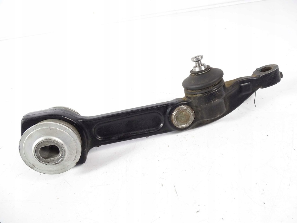 Mercedes Clasa S W220 BRAT DE COMANDA INFERIOR DREAPTA FATA Product image