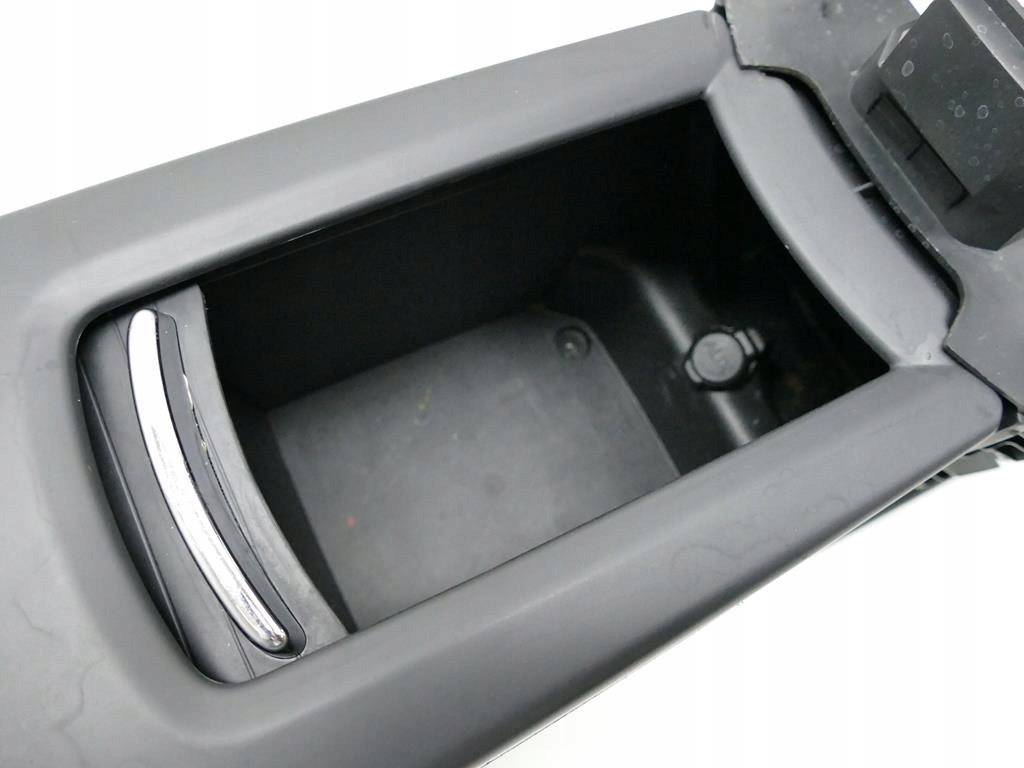 PEUGEOT 5008 PANOU COTIERA TUNEL CENTRAL Product image