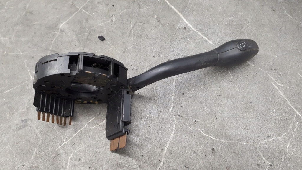 D0TSAEQB91 comutator semnalizare VW Golf III 2.0 Product image