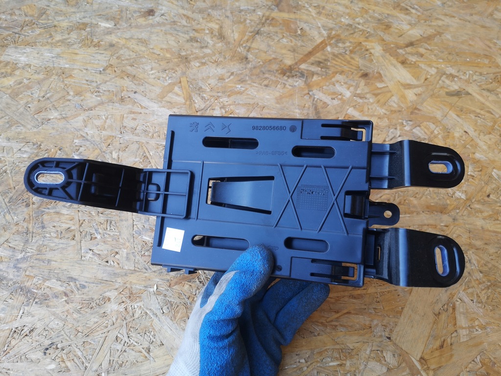 PEUGEOT 508 II MODUL PDC 9836031080 Product image