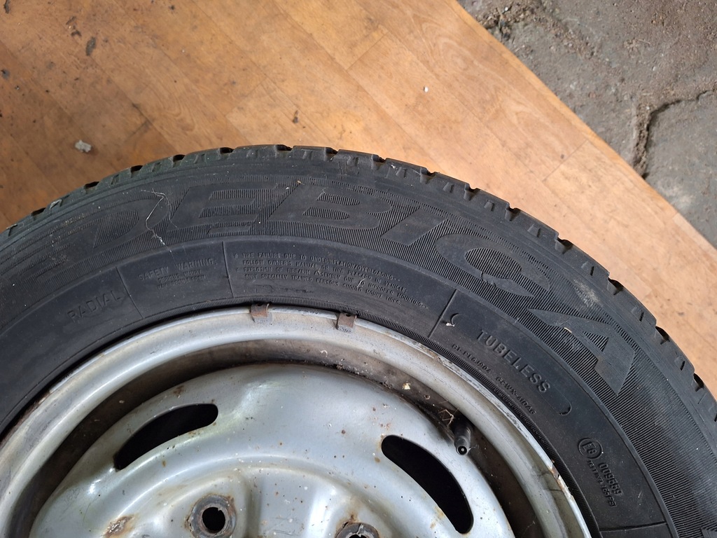 JANTE FORD TRANSIT 5x160 DĘBICA QUARTET FRIGO 195/70 R15C 6.65 mm Product image