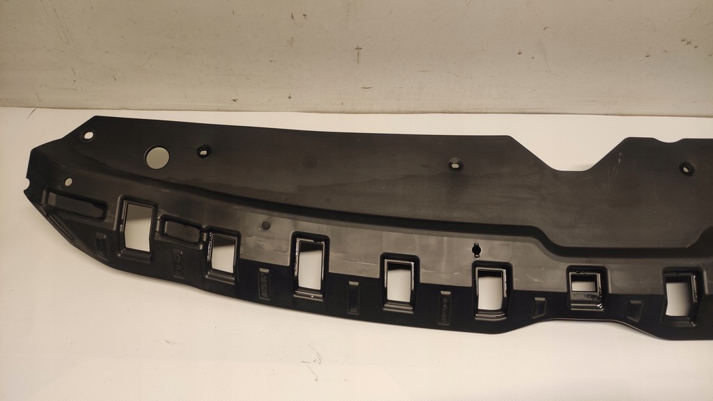 HYUNDAI I20 II PRE-LIFT CAPAC CUREA BARĂ FATA 14-17 86353-C8000 Product image